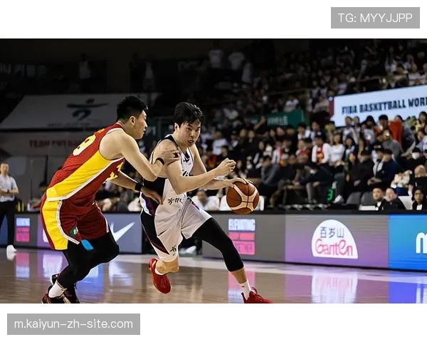 李贤重18分8篮板犯满离场 韩国核心遭遇针对性防守 李贤重18分8篮板犯满离场 韩国核心遭遇针对性防守